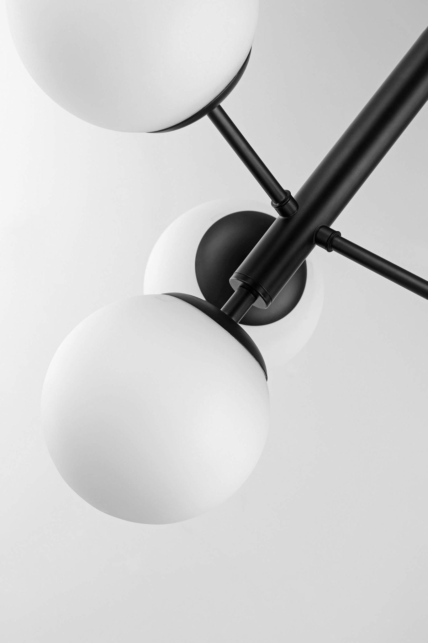 MODERN PENDANT LAMP BLACK LEDO W4 - LuminaLux